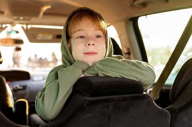 Как определить, когда ваш малыш готов перейти на устройство повышенной безопасности в автомобиле